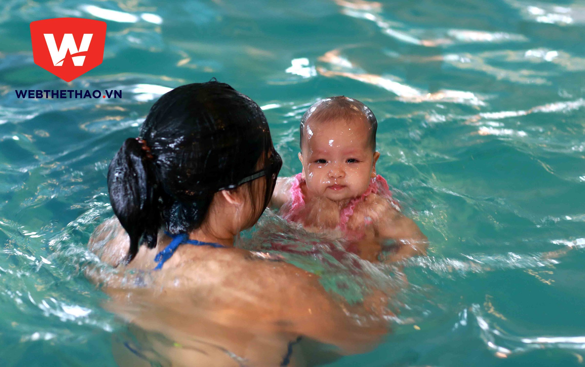 Dạy Trẻ tập bơi 3